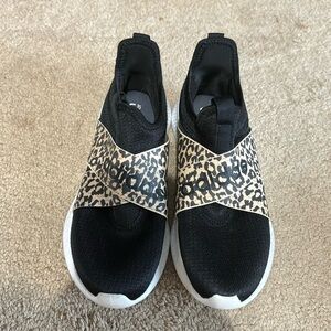 PUREMOTION ADAPT SHOES